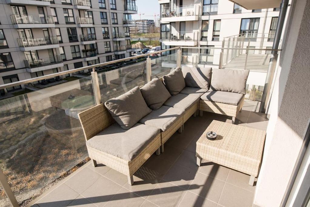 Nad Wisla, Bezplatny Parking Apartment